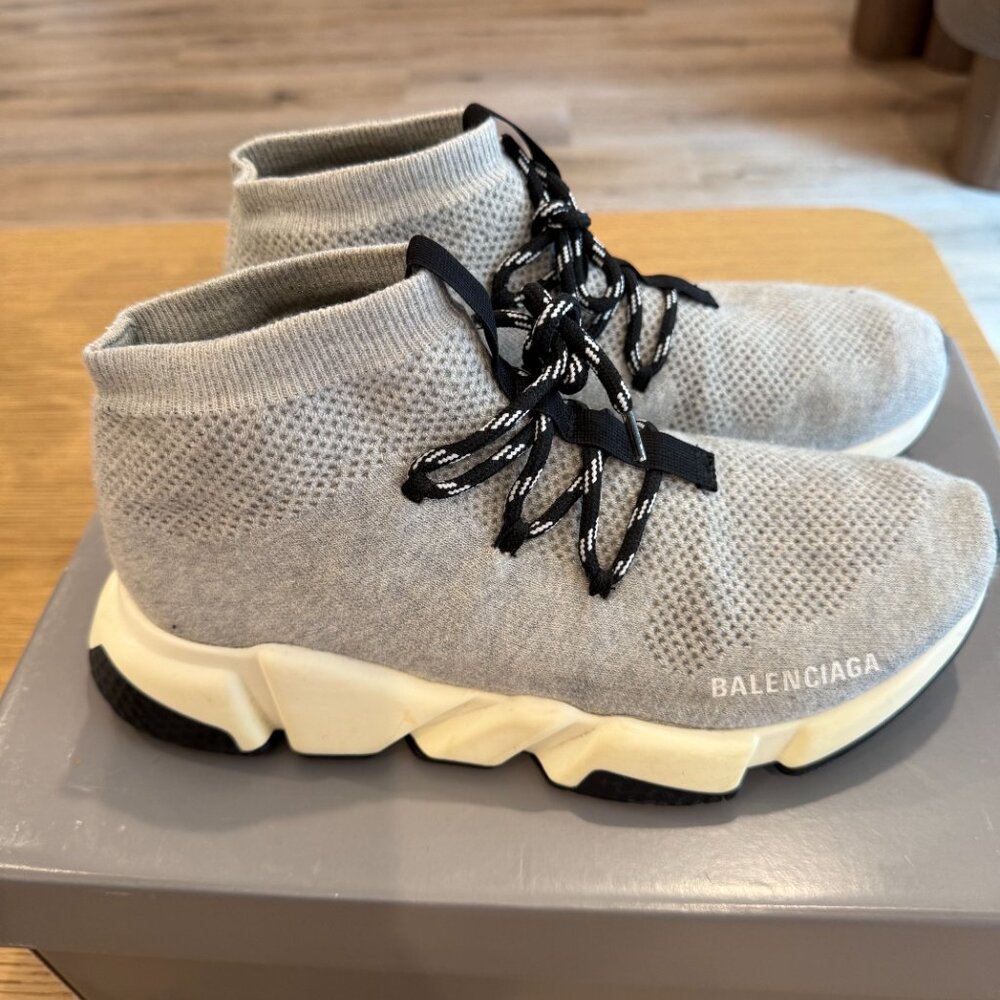 Men's Balenciaga Speed 2 Lace Up Sneakers in Grey